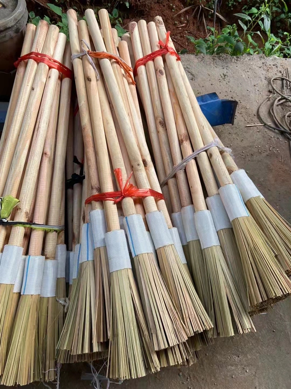 Handmade Bamboo Pot Scrubber, Magic Tool for Washing Pots, Bamboo Brush with Long Handle for Factory, School, Hospital, and Cafeteria Use