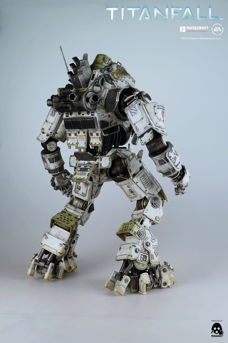 ThreeZero Titanfall Atlas & Amp Pilot Figure Collectibles 1/12