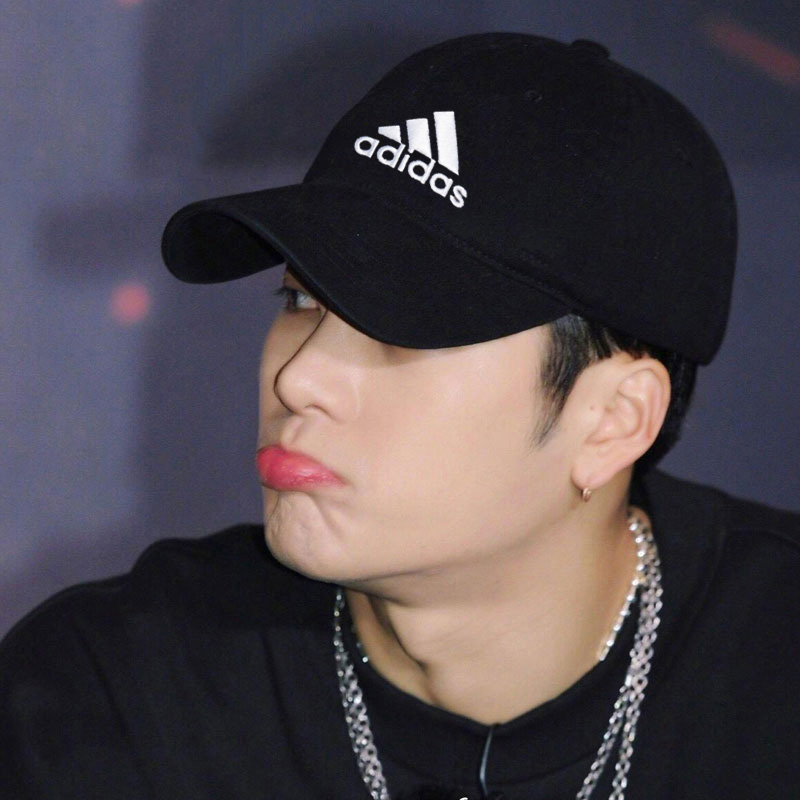 アディダス帽子 男女兼用 春新作 コットン スポーツ帽子 サンシェード アウトドア 野球帽 メンズ ダックビルキャップ レディース