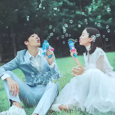 New location travel photography creative props bubble gun wedding photography photo props bubble machine children's props