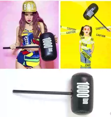 2020 new wedding theme photo photography props inflatable hammer Photo Studio children's photo creative hand holding props