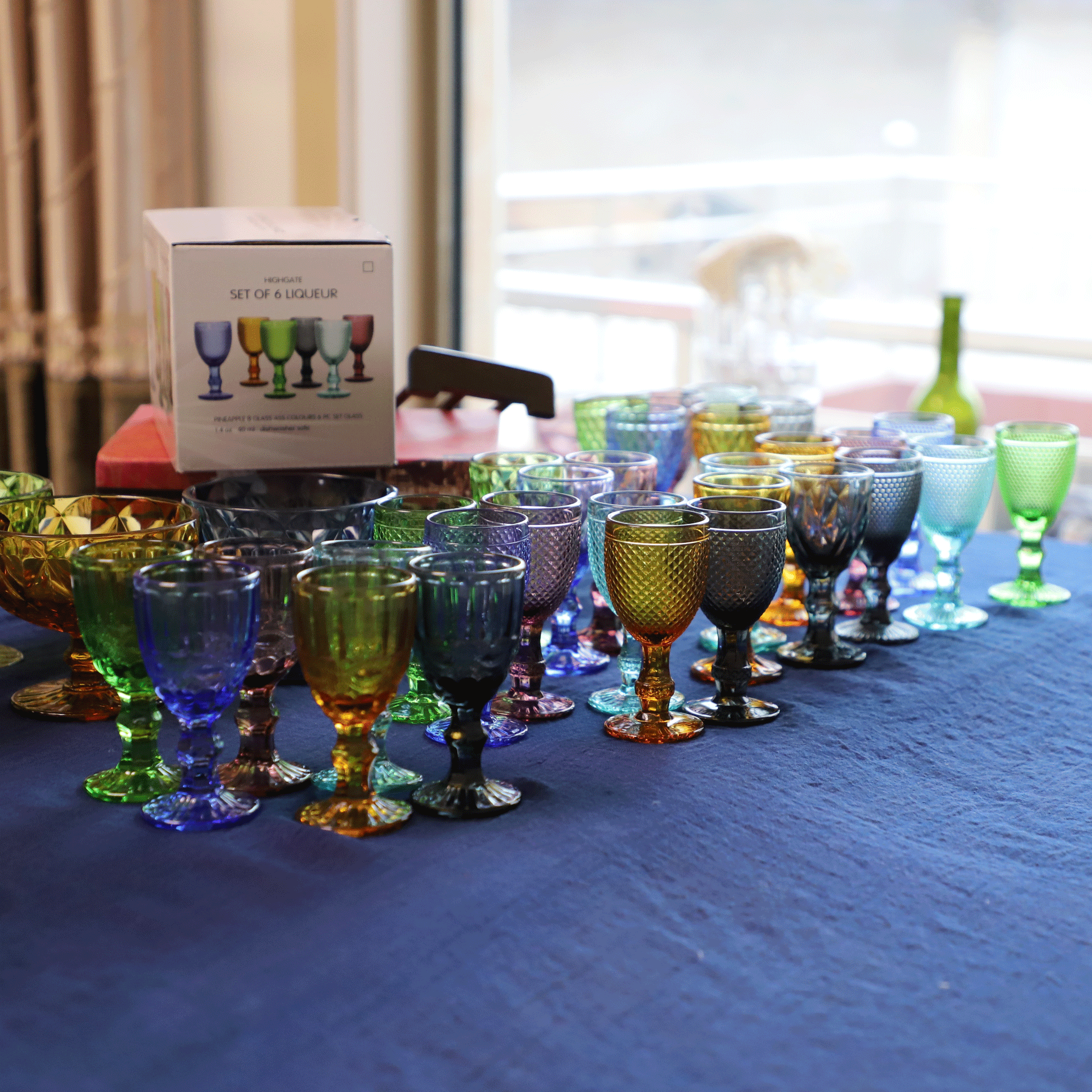 Ликер Cup 【6只装】好看的欧式浮雕烈酒杯彩色白酒杯聚会杯装饰果汁一口杯 Meet