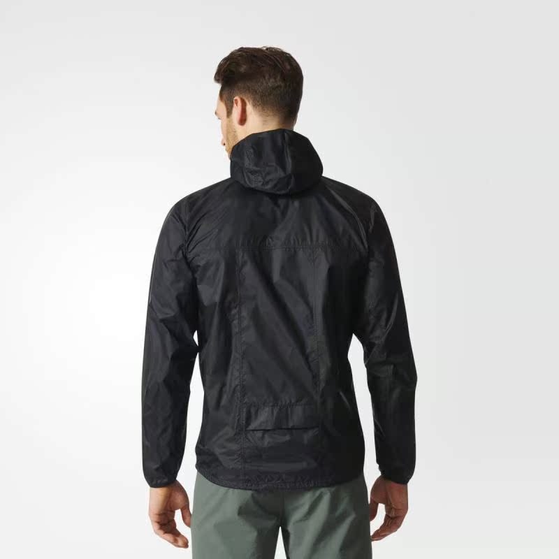 Adidas Terrex ветровка чёрный