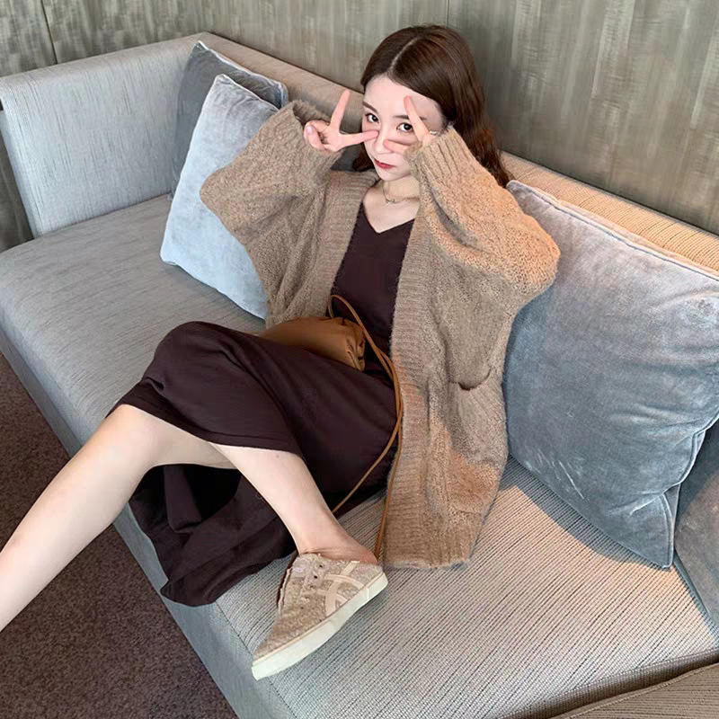 2022 autumn and winter new soft waxy lazy style sweater long skirt two-piece suit salt series ladies light familiar style dress women