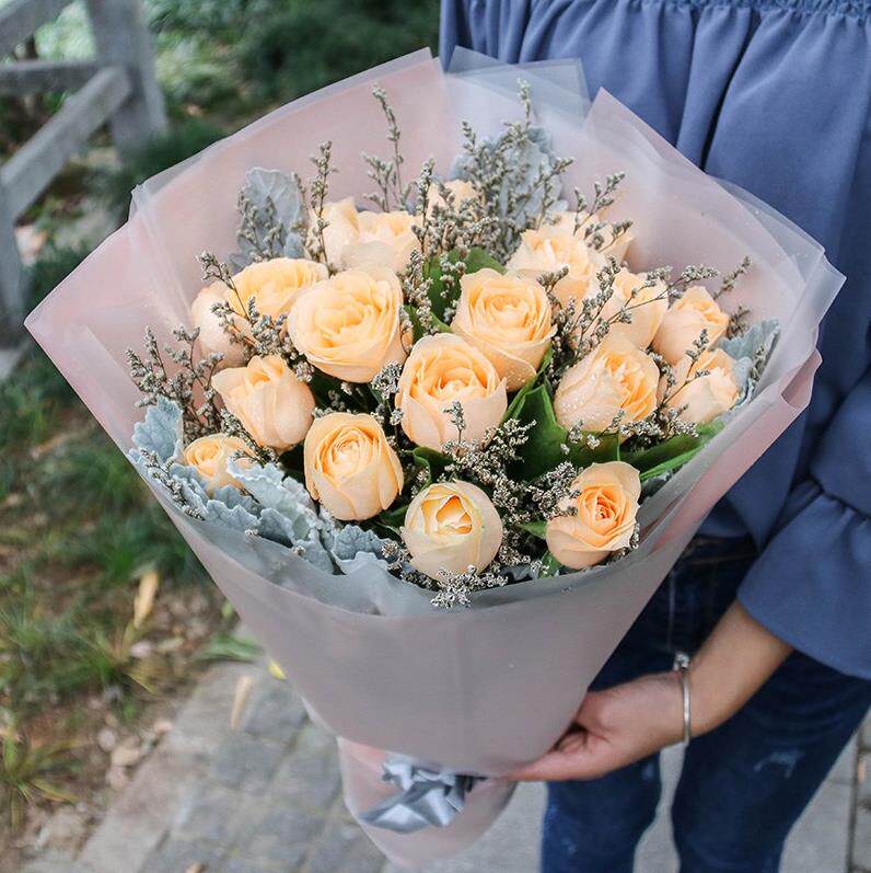 Champagne Rose Jiangsu Huai'an City Qing River Huai Yin Chu State Qingpu District Tongcheng Fresh Flower Shop Courier Physical Store Delivery Flowers