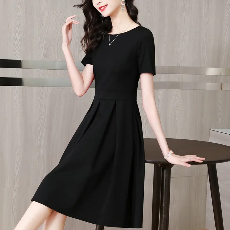Black Dress 2025 Spring/Summer/Autumn New Style Elegant Slim Hepburn Style Little Black Dress Goddess Style Base Dress Trendy