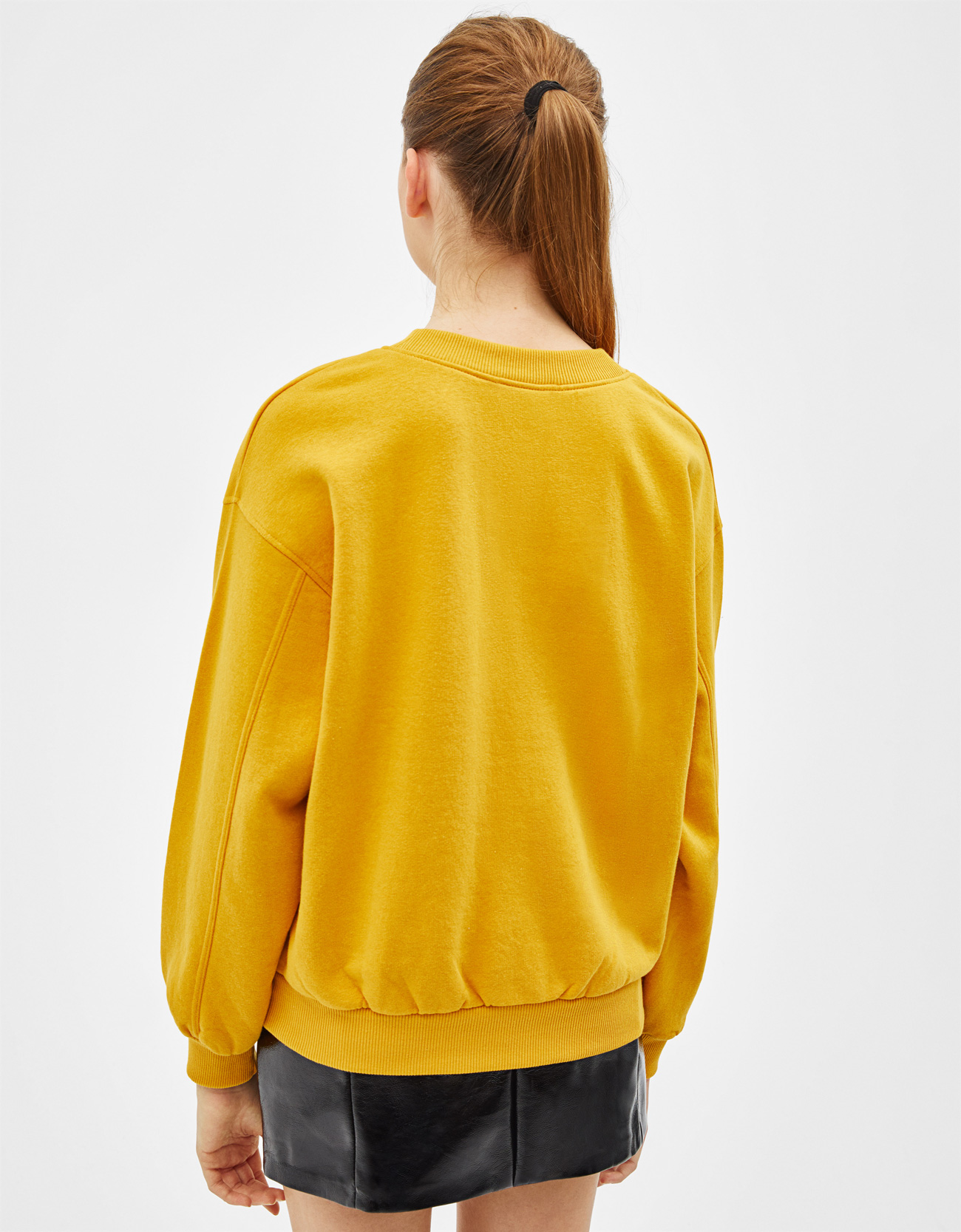 Sweatshirt femme BERSHKA - Ref 3217634 Image 40