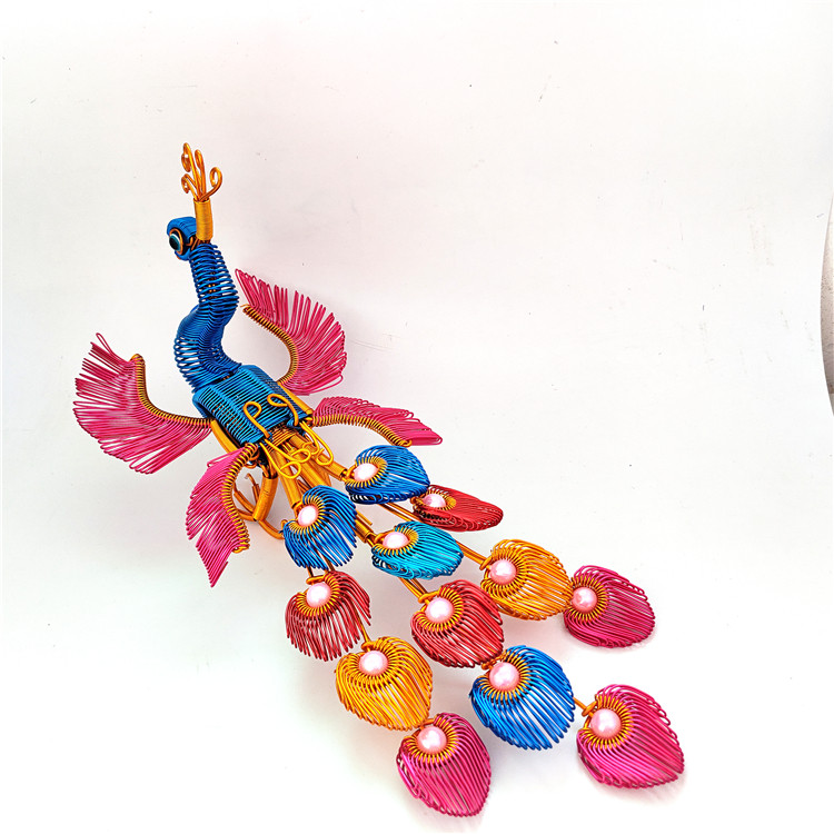(new peacock model) aluminum wire peacock Phoenix handmade color oxidation creative collection Jiacan land stall source