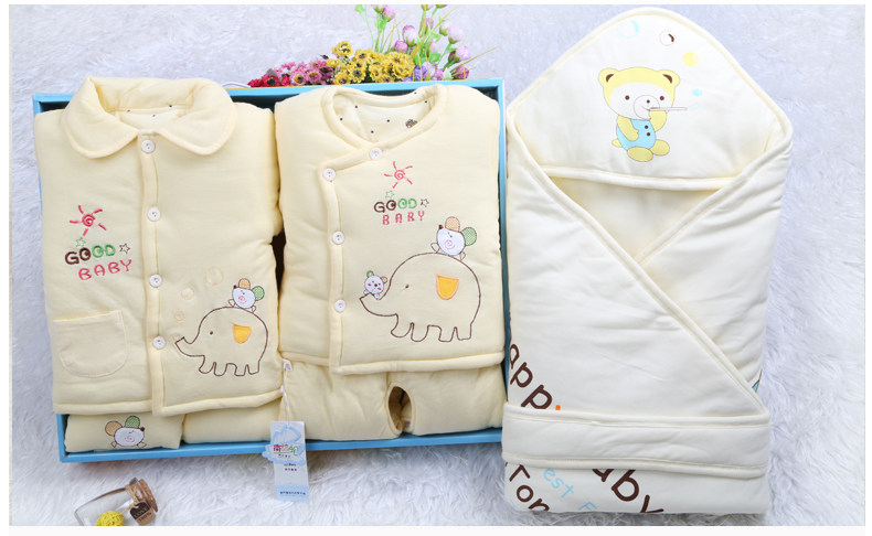 Coffret cadeau pour bébé - Vêtements + Accessoires - Ref 1951218 Image 22