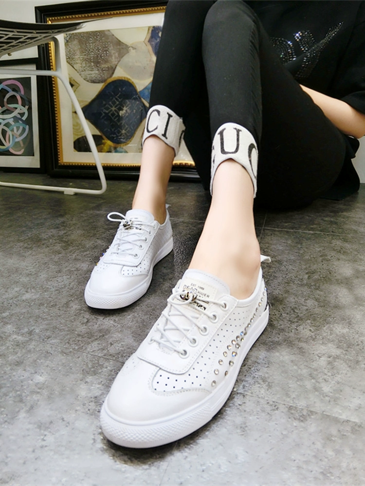 Phiên bản Hàn Quốc 2018 da tinh khiết rhinestone ren giày thấp trên giày trắng giày thể thao giày đơn giày thường giày bệt giày nữ - Giày cắt thấp