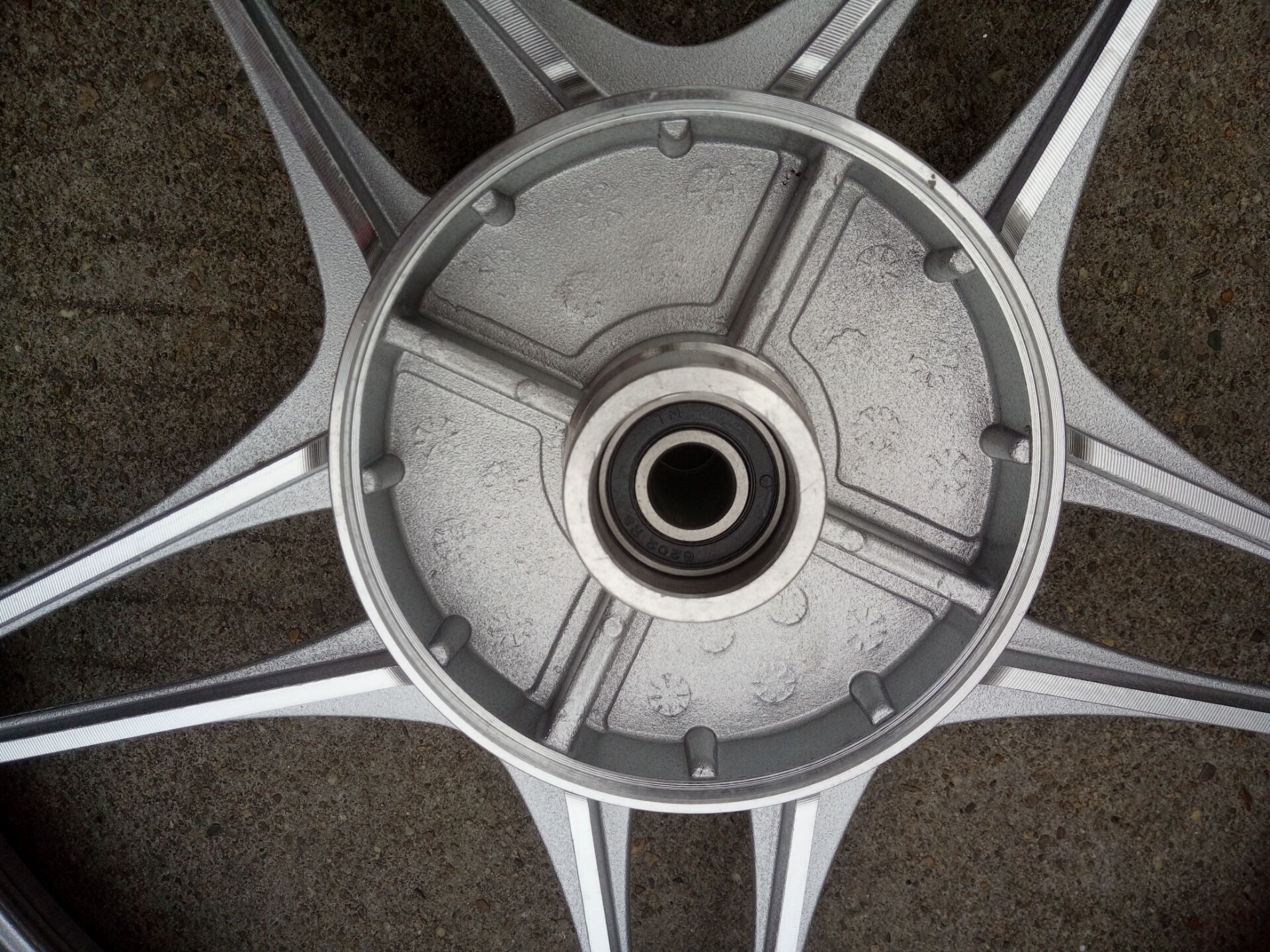 Xe máy khoan leopard HJ125K-2A-3A bạc leopard-7A E D đĩa trống phanh bánh trước front rim front wheel rim vành xe wave alpha