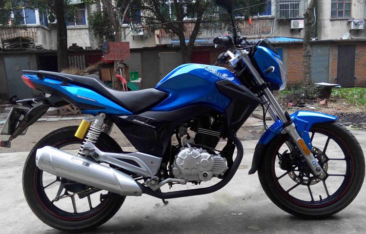 Zongshen Piaggio Robinson Motorcycle Fuel Tank BYQ150-8/BYQ125-8 Fuel Tank Robinson Fuel Tank