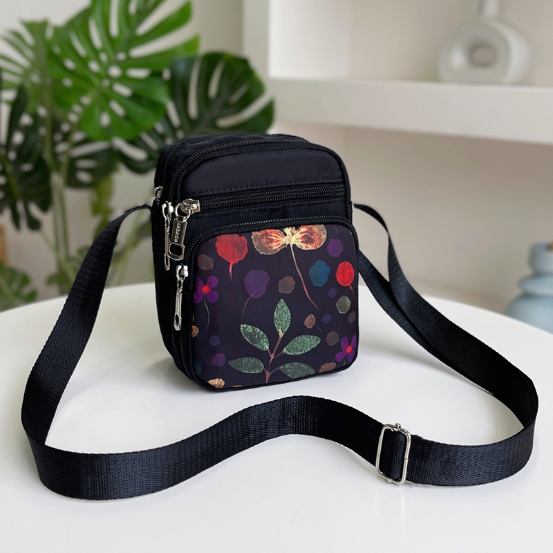 Crossbody Bag for Women, Vertical Style, Mobile Phone and Coin Purse, Small Casual Printed Bag for Middle-Aged Mothers, Single Shoulder Mini Cute Fabric Bag Crossbody Bag for Women, Vertical Style, Mobile Phone and Coin Purse, Small Casual Printed Bag for Middle-Aged Mothers, Single Shoulder Mini Cute Fabric Bag