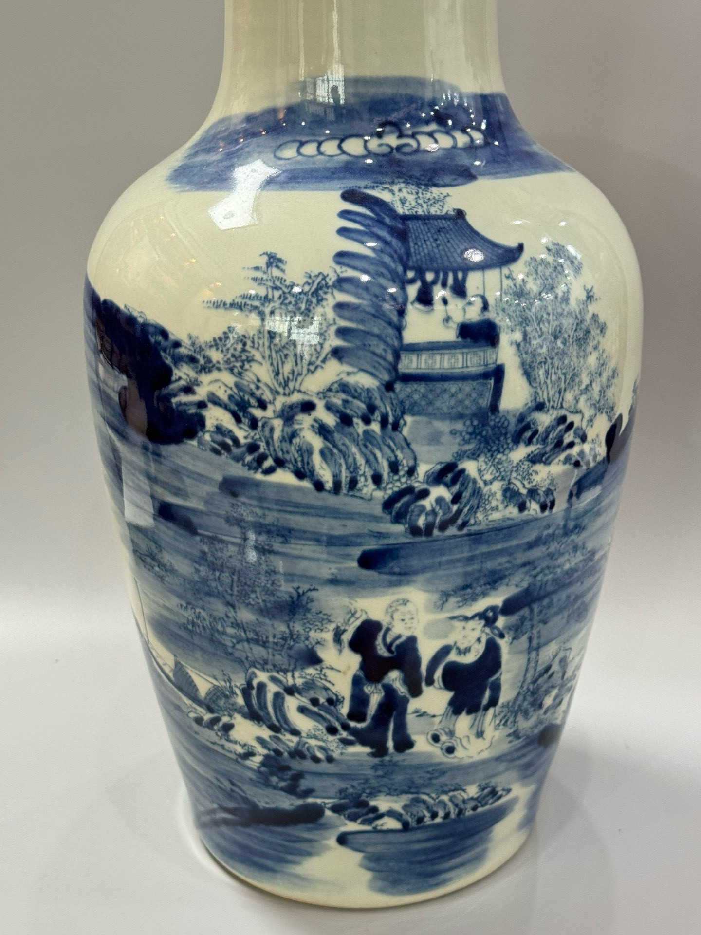 青花山水人物紋瓶 中国古玩 中国美術 青花山水人物紋瓶 中国古玩 中国美術 O1CN01ic592327pyx5YIOiV_!!