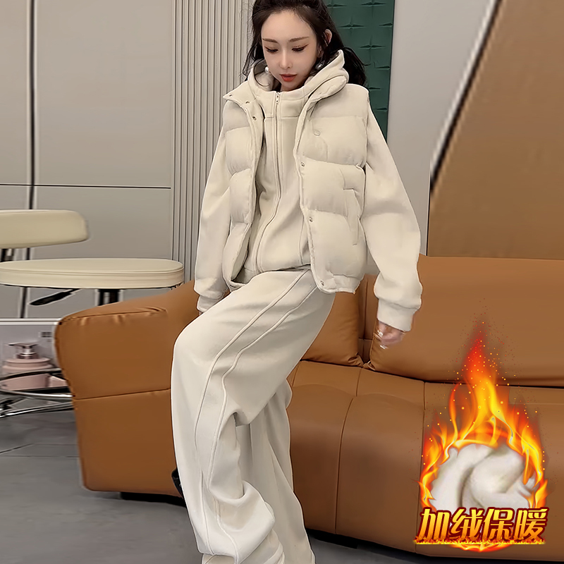 Trendy Chanel-Style Women's Fashion Set 2026 Winter New Fleece-Lined Thickened Warm Hooded Vest Sweatshirt Three-Piece Set Trendy Chanel-Style Women's Fashion Set 2026 Winter New Fleece-Lined Thickened Warm Hooded Vest Sweatshirt Three-Piece Set