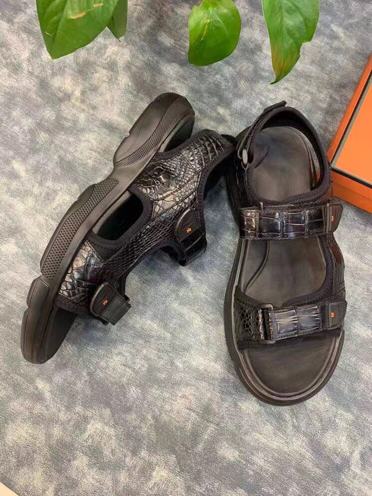 2021 new crocodile leather men's leather slippers fashion casual non-slip outdoor word lightweight beach sandals