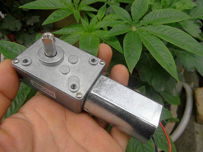 Double ball bearings 545 worm gear slow motor slow large torque DC 12V 20 turn DIY