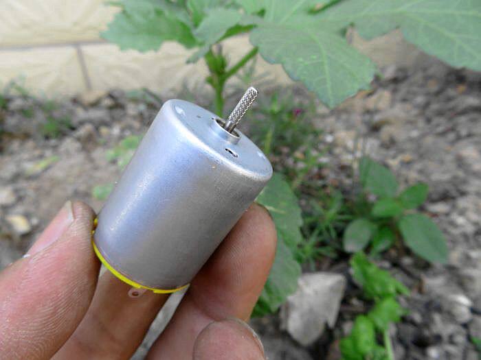 Standard plant 280 (round) DC motor High speed carbon brush with strong magnetic motor Flower shaft 4 2V 17500 turn