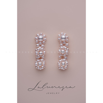 The Moon is the sea · oil painting Girl Flower Sea heavy industry to create aurora freshwater pearl earrings advanced temperament earrings