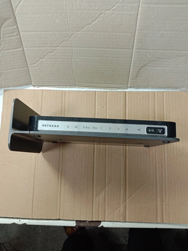 Оберните оригинальную сеть Netgear WNR4300 Wired Gigabit Wireless Dual -частота 750 м беспроводной маршрутизатор