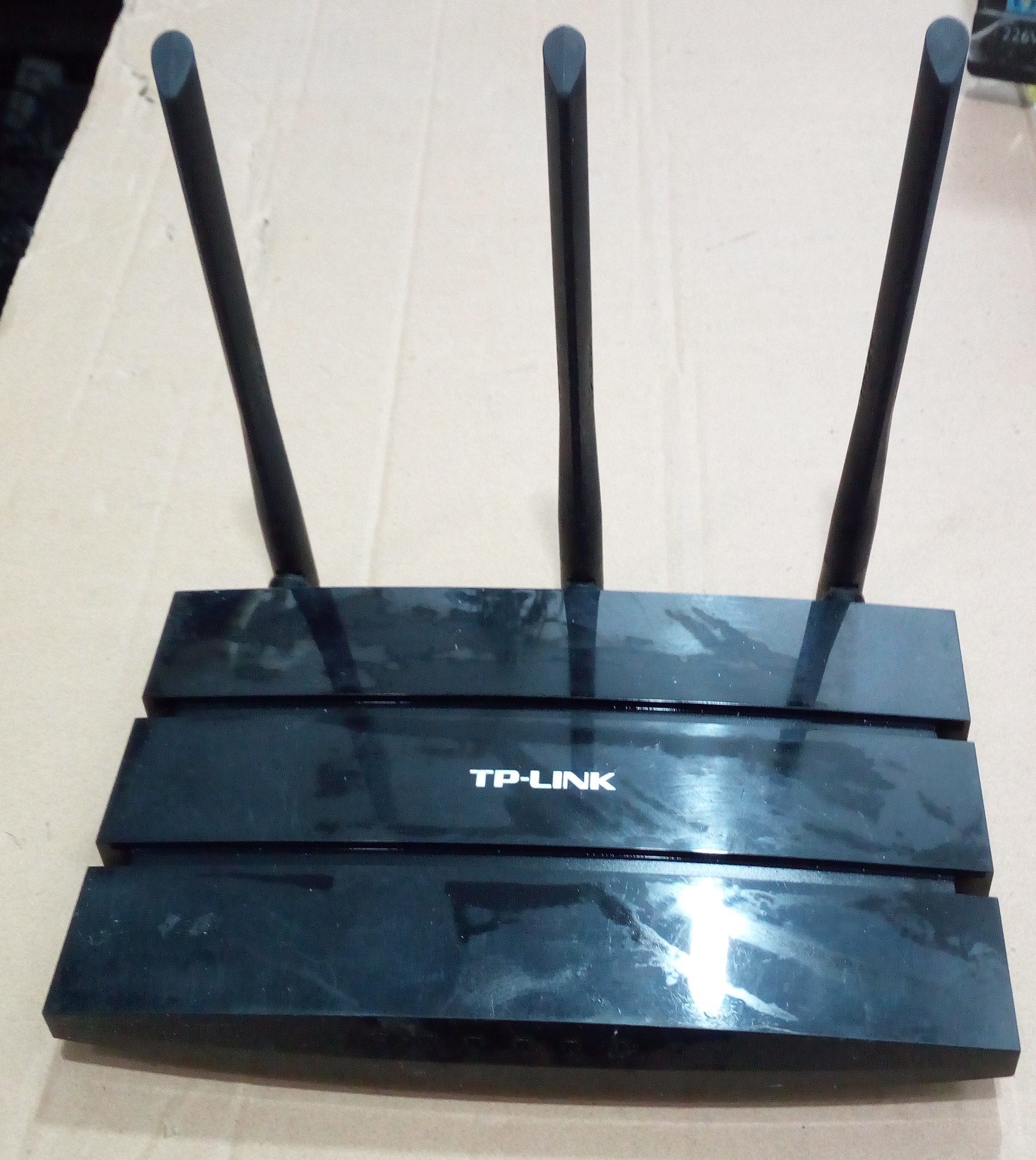 Pack TP-LINK TL-WR2041N Ver:1 0 450M 3 antenna wireless router