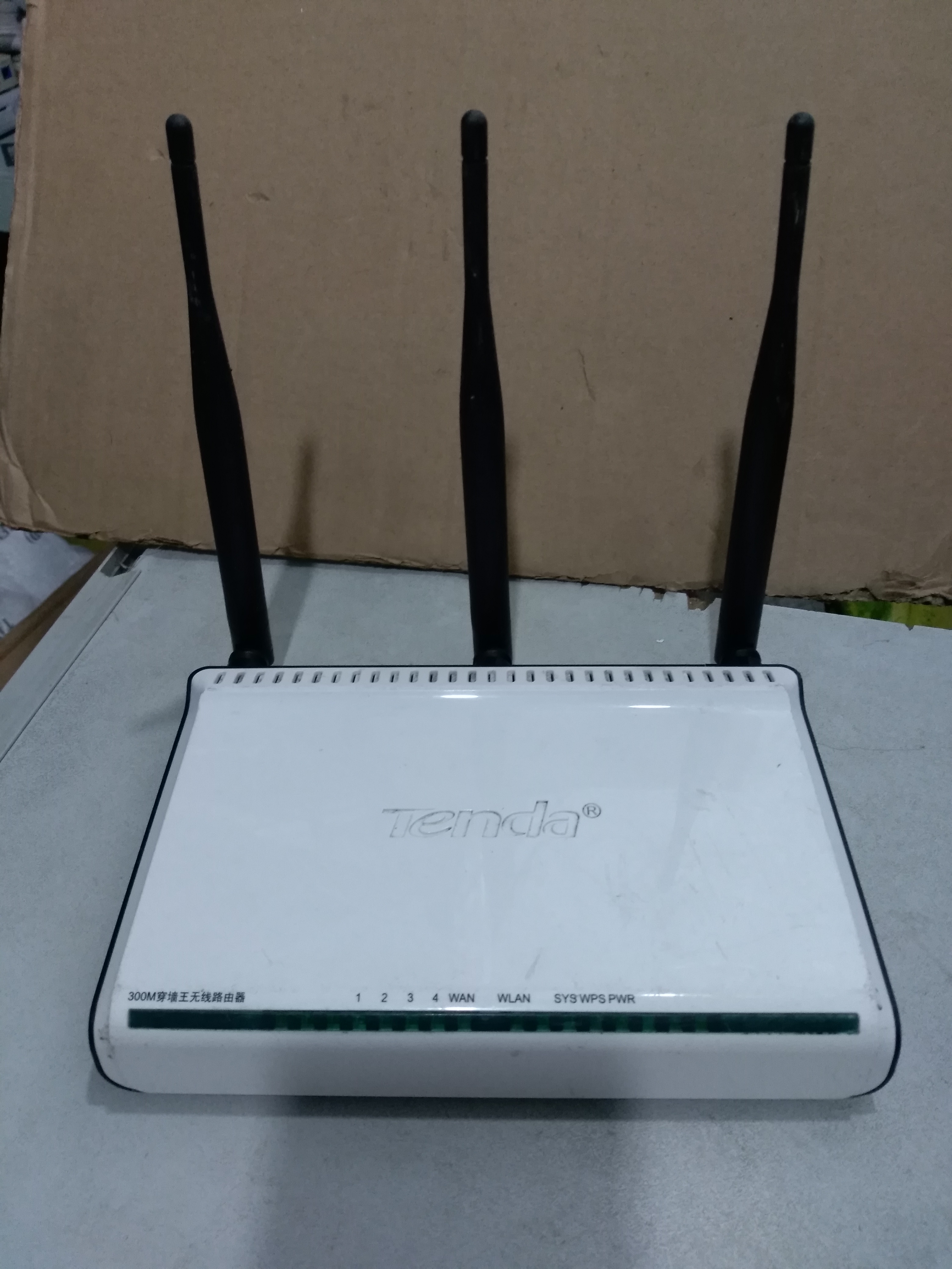 Package Good TENDA Tenda W303R 300M 3 Antenna Chinese Wireless Router