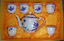 Jingdezhen high-grade gift porcelain high white fragrance Linglong six-head tea set color box