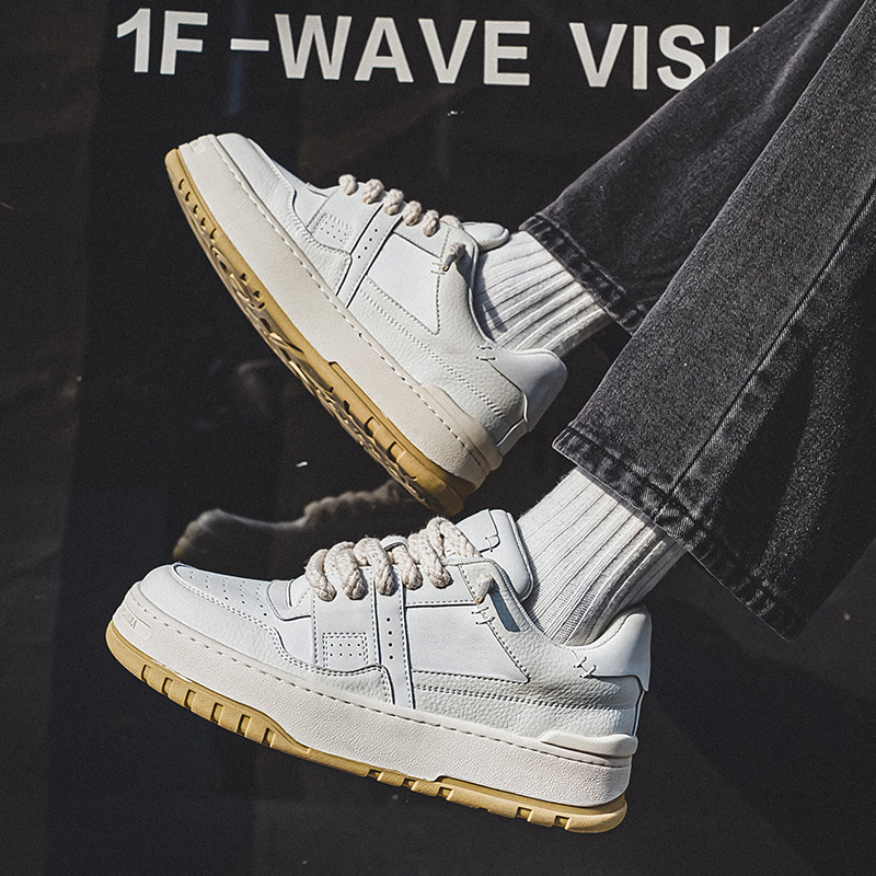 Men's Shoes 2025 New Winter Trendy Thick-Soled Height-Increasing Sports Sneakers Student Korean Style Versatile Casual White Trendy Shoes