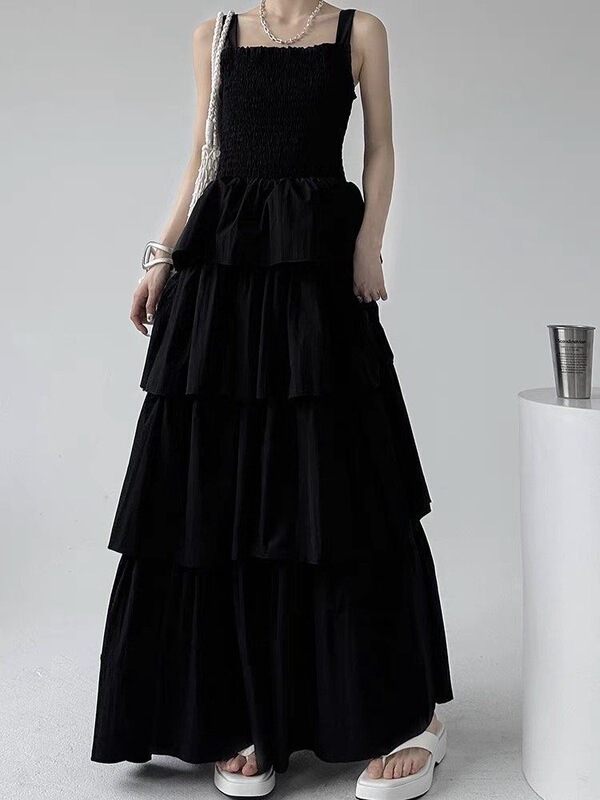 Extra Large Size, High-End Resort Style Long Suspender Dress for Women, 2026 New Style, Ruffled Waist-Cinching Tiered Long Dress