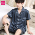 Summer băng lụa ngắn tay pajamamen mens cardigan trẻ rắn màu mỏng lụa thở hai mảnh phù hợp với nhà quần áo bên ngoài. 