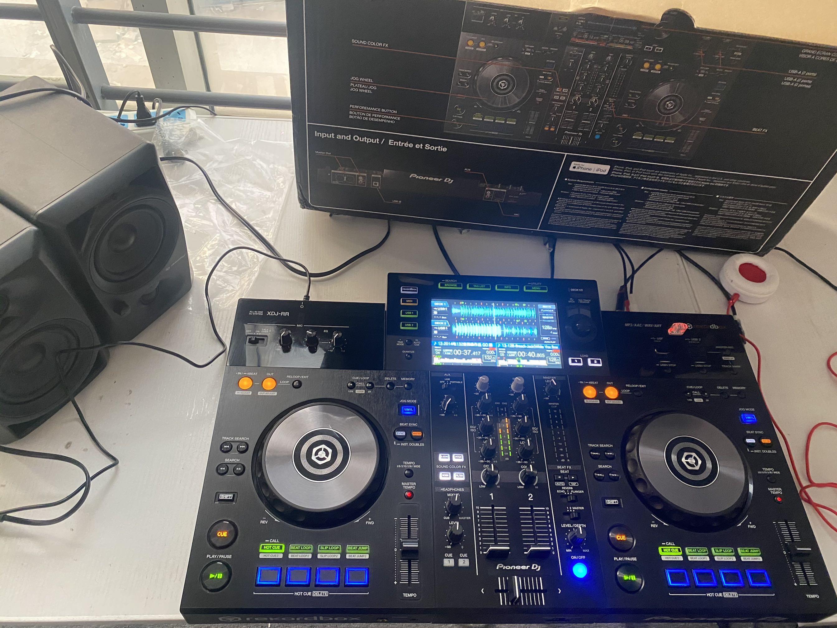 pioneer pioneer XDJ-RRDJ controller xdjrr digital controller with the body disc All fake one loses ten