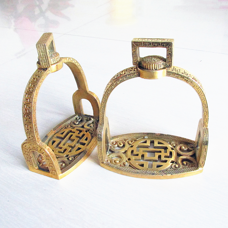 Stirrup equestrian saddle pure copper swing ring stirrup traditional craft Seiko processing original design guarantee