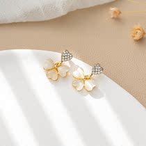 Mosquito-repellent coil without earbuds ear-clamp cat-eye stone flowers inlaid with water drill Caring ear stud earrings Temperament Brief Earrings