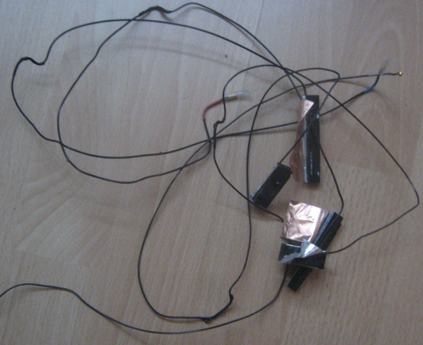 Lenovo X201I laptop original assembly and disassembly machine 3G red blue antenna built-in antenna 