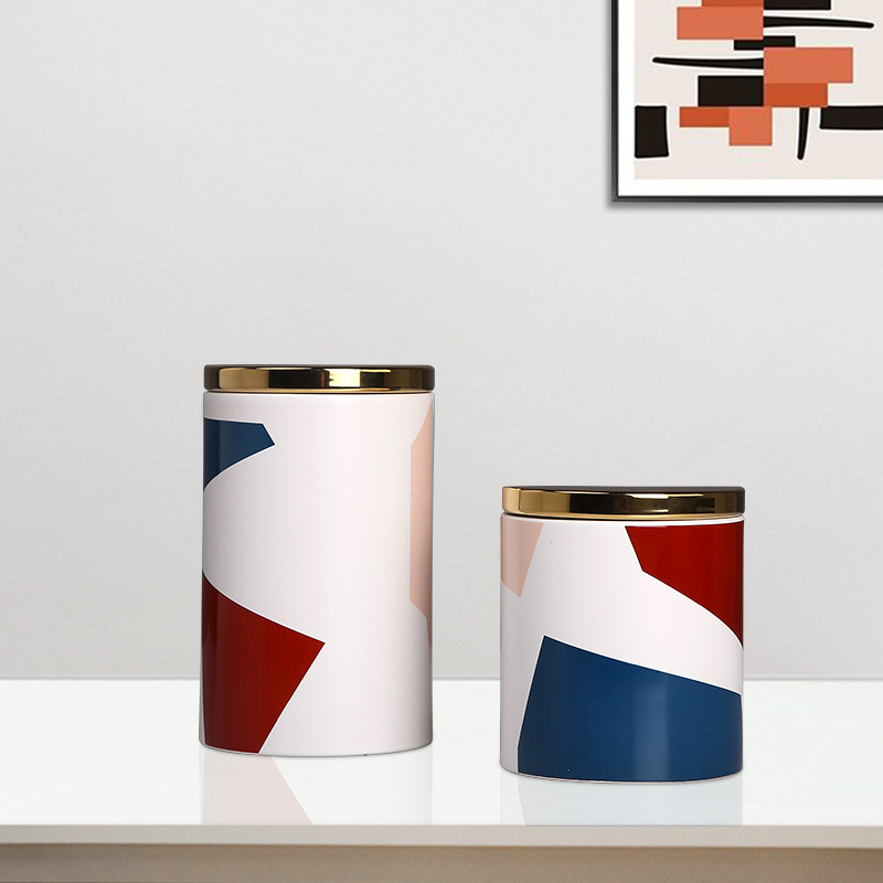 Light luxury modern ceramic decoration Nordic creative sealed tank model living room personality fashion storage tank decoration