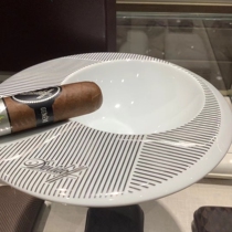 Swiss import Daviduff Davidoff cigar ashtray unit upscale ceramic improvised ashtray