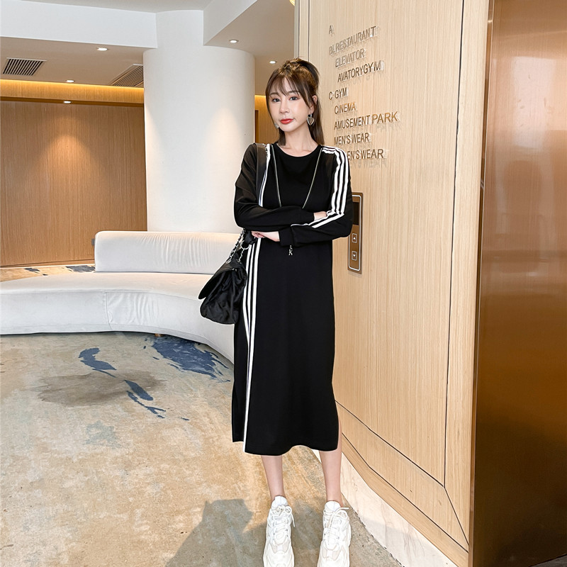 Spring Long-Sleeved Round-Neck Plus-Size Roman Cotton Dress, Mid-Length, Over-The-Knee, Loose, Slimming, Elegant Straight Skirt Spring Long-Sleeved Round-Neck Plus-Size Roman Cotton Dress, Mid-Length, Over-The-Knee, Loose, Slimming, Elegant Straight Skirt