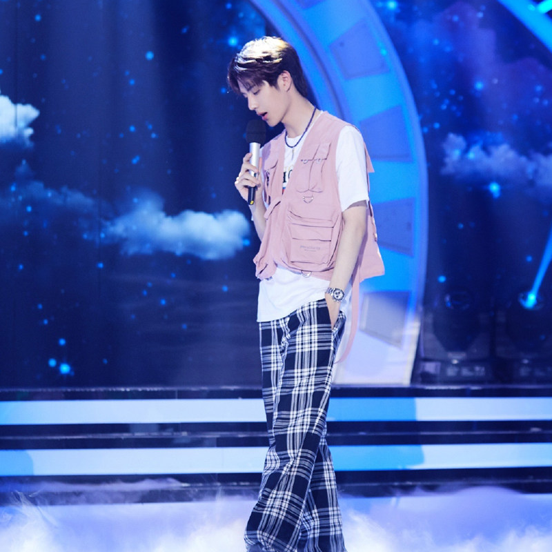 Wang Yibo Tongan Black & Black Pants Skateboard Loose Trousers Lovers Sportpants Hip Hop Street Dance Team Customized 014