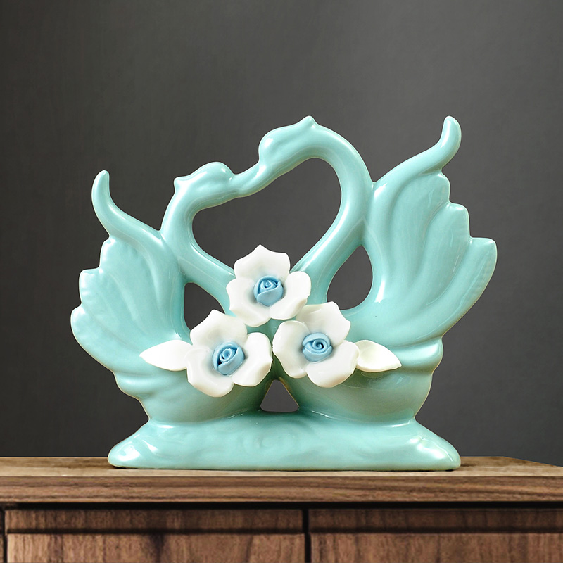 Swan Swan Swing ceramic decoration creative wedding giftsLiving room TV cabinet craftsGift to move new residence setting