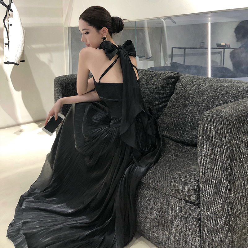 French-Style Black Design Halter Neck Dress, High-End Engagement and Birthday Party Dress, Stunning Long Dress with Elegant Temperament French-Style Black Design Halter Neck Dress, High-End Engagement and Birthday Party Dress, Stunning Long Dress with Elegant Temperament