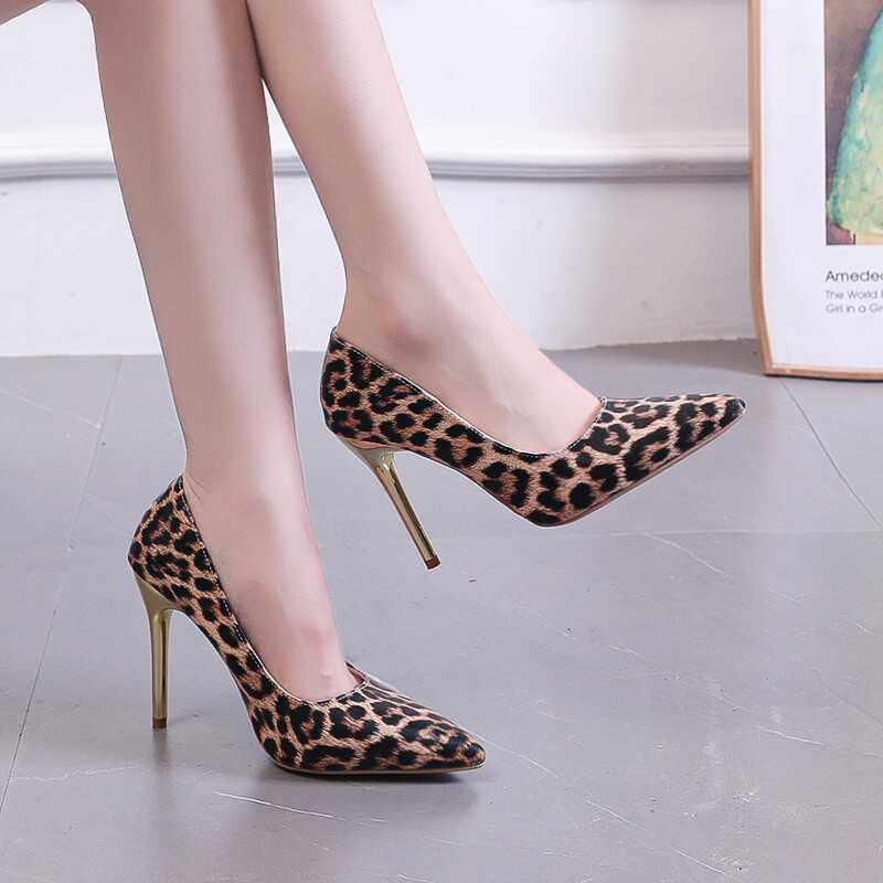 European and American style leopard print high heels for women, 2026 new style, sexy pointed toe, fashionable and versatile, elegant low-cut plus size single shoes.