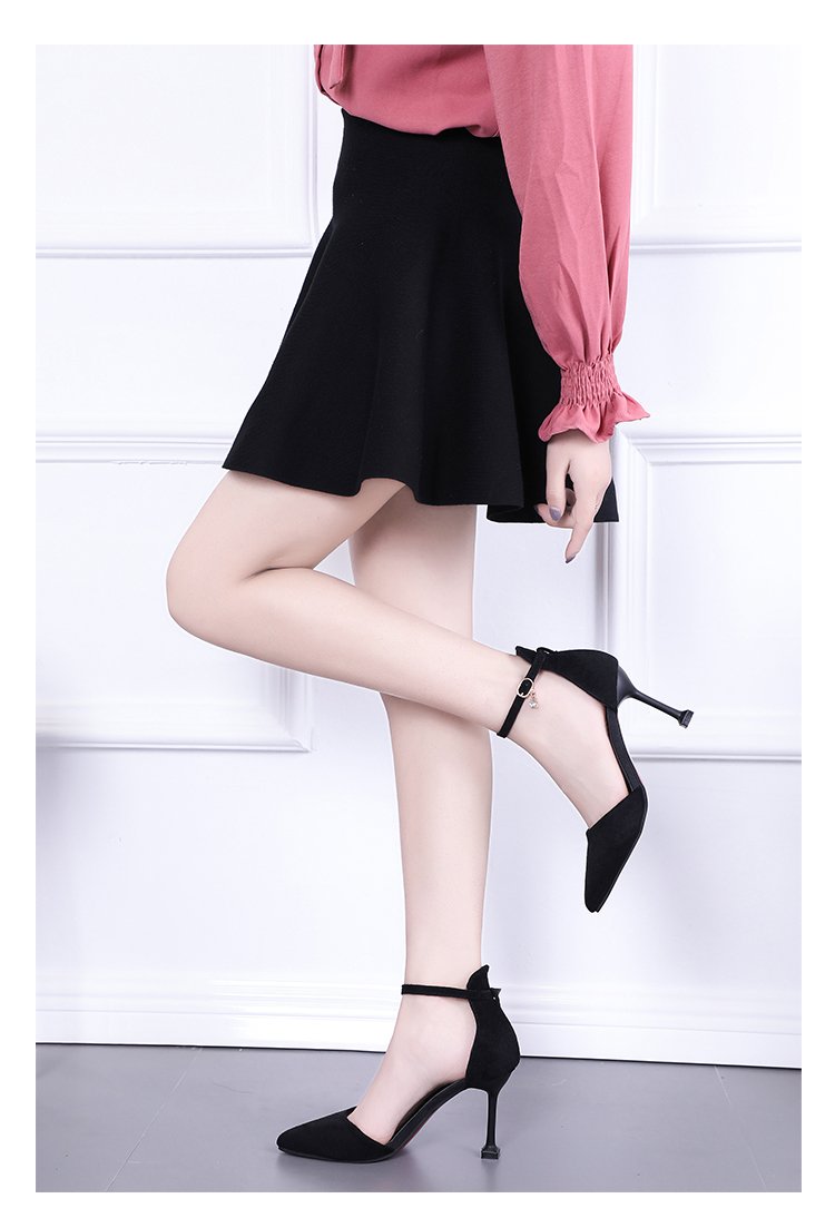 2019 phiên bản tiếng Hàn mới của Baotou khóa sandal nữ mùa xuân với giày cao gót màu đen gợi cảm shop giay dep