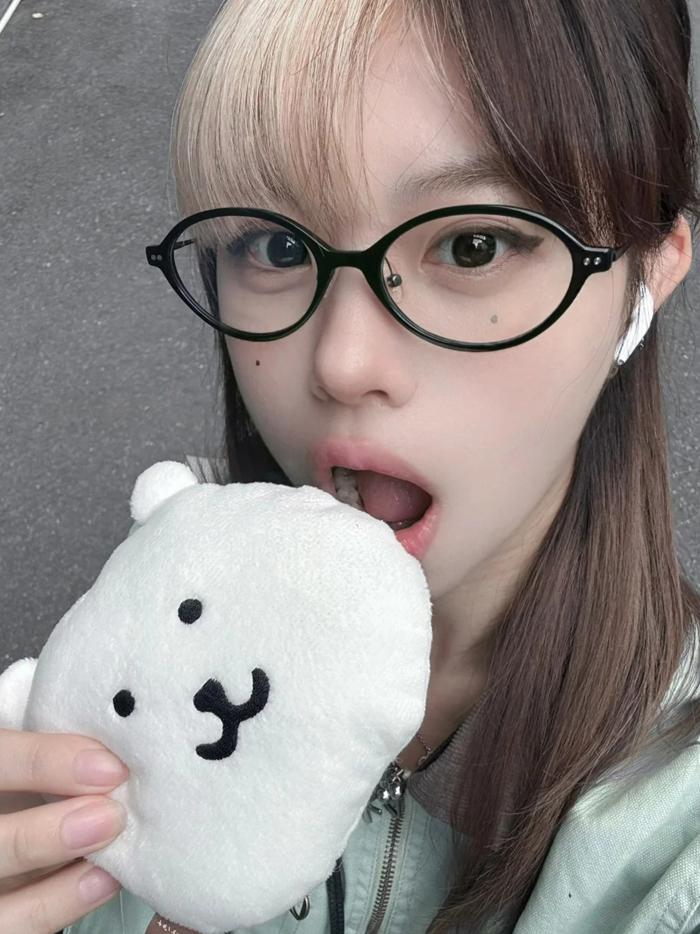 Retro Small-Face Eyeglass Frames for Women, Natural Look, Artistic Intellectual Style, Black Frames, Can Be Fitted with Prescription Lenses, Nerd Style, Non-Prescription Glasses