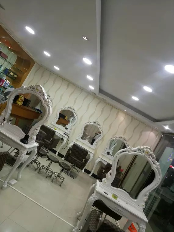 Cửa hàng cắt tóc retro châu Âu gương tóc salon salon đồ nội thất trang điểm phòng tắm gương làm đẹp gương gương hai mặt