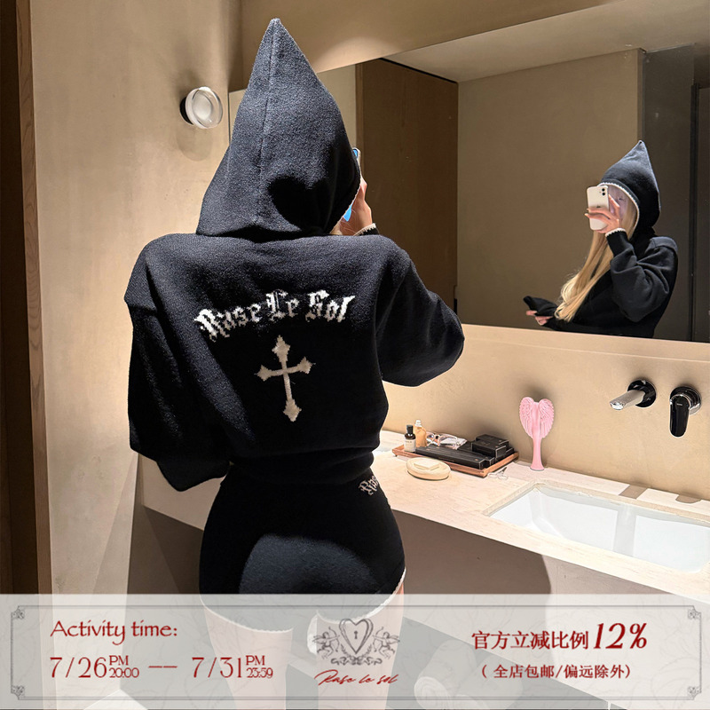 Rase Le Sol'Elf Witch' Cross Jacquard Black Hooded Sweater Knitted Shorts Lazy Suit Rase Le Sol'Elf Witch' Cross Jacquard Black Hooded Sweater Knitted Shorts Lazy Suit