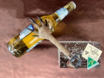 Spot Australian-made personalized kangaroo paw beer bottle opener Australian tourist souvenirs