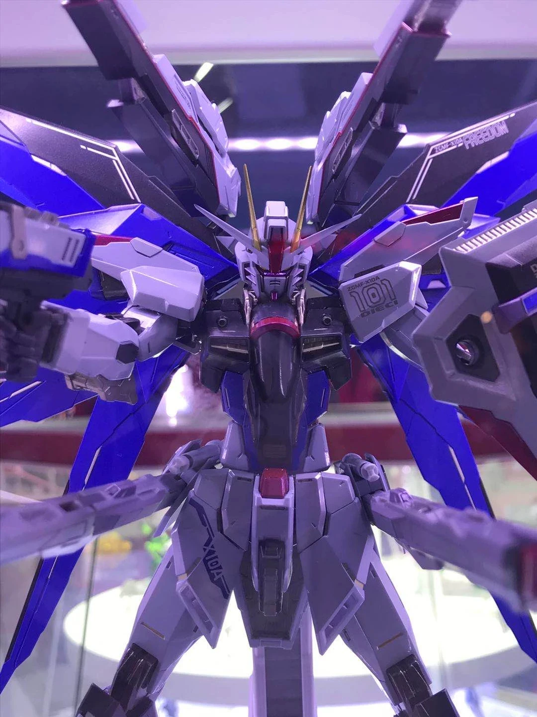 Bandai METAL BUILD Freedom Gundam 14 лет и старше коллекционная модель 1/12 масштаб металло movable Гандам