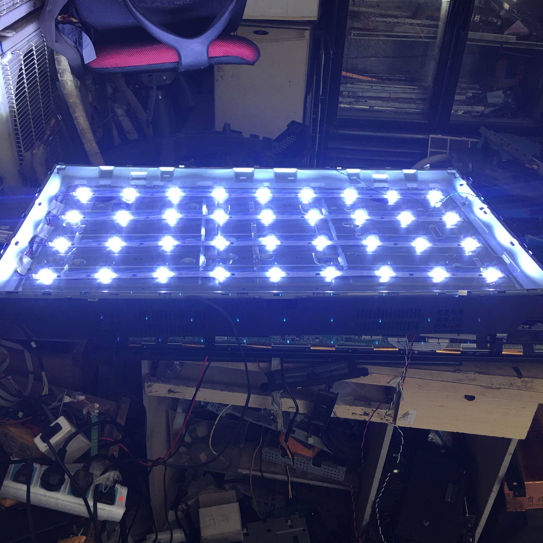 Measure the price of Philips 40PFF5311 T3 light bar GJ-2K16 D2P5-400-D409-V1