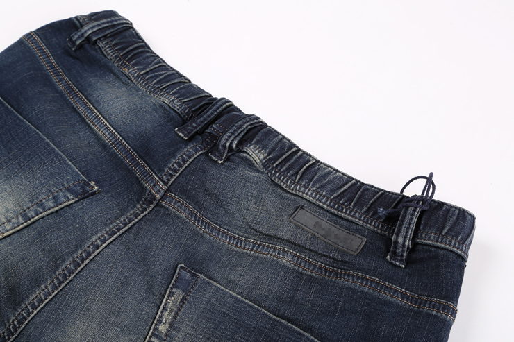 Jeans pour jeunesse pour Quatre saisons - Ref 1483286 Image 62