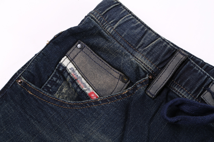 Jeans pour jeunesse pour Quatre saisons - Ref 1483286 Image 54